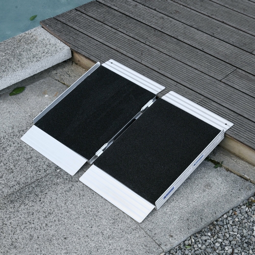 HOMCOM 2' Portable Wheelchair Ramp Aluminum Threshold Mobility