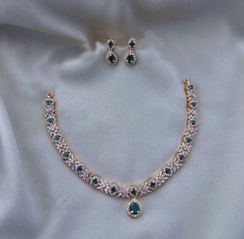 Gold plated cz matte finish necklace set Shining Green Stone