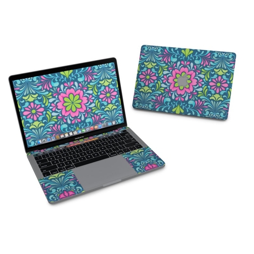 DecalGirl MB316-FREESIA MacBook Pro 13 in. 2016 Skin - Freesia