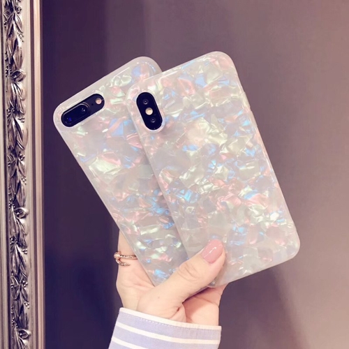Pearl Design iPhone Case