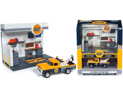 1959 Ford F-250 Tow Truck and \Gulf\" Service Station Diorama Set 1/64