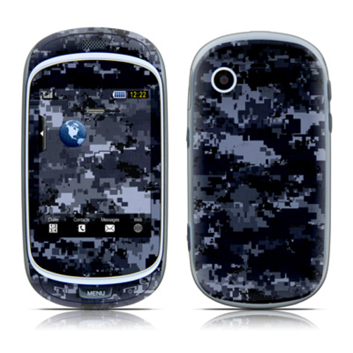 DecalGirl SGRT-DIGINCAMO Samsung Gravity Touch Skin - Digital Navy Cam