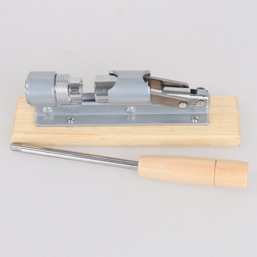 Easy Nutcracker Nut Tool