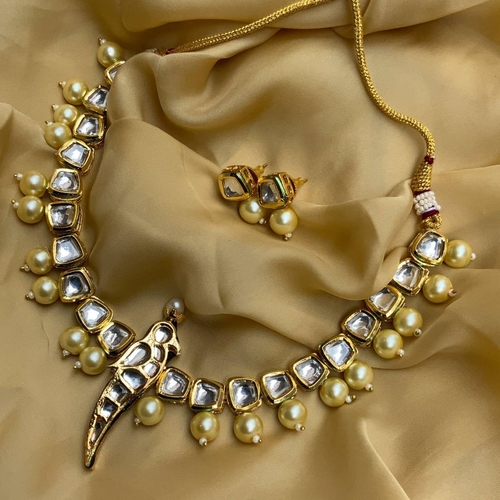 Beautiful Parrot Pearl Kundan Necklace